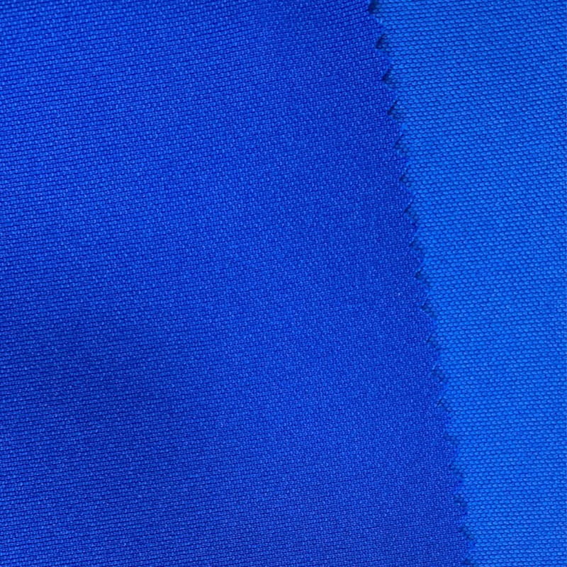 64 % de poly recyclé, 36 % de tissu poly PK à texture épaisse